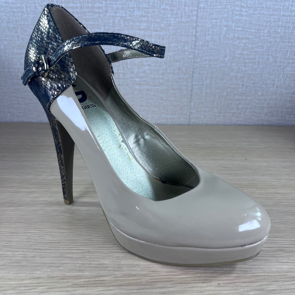 G by GUESS Womens Beige Patent Snakeskin Platform Mary Jane Pumps Heels Size 10M
